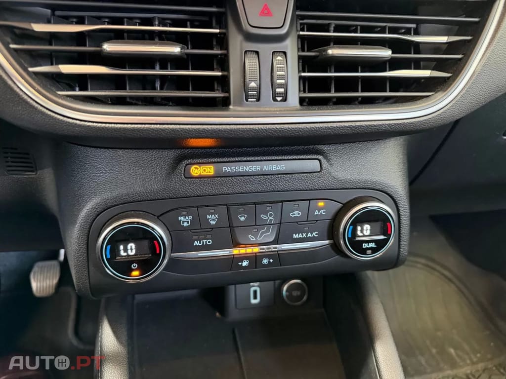 Ford Focus SW 1.0 EcoBoost Titanium