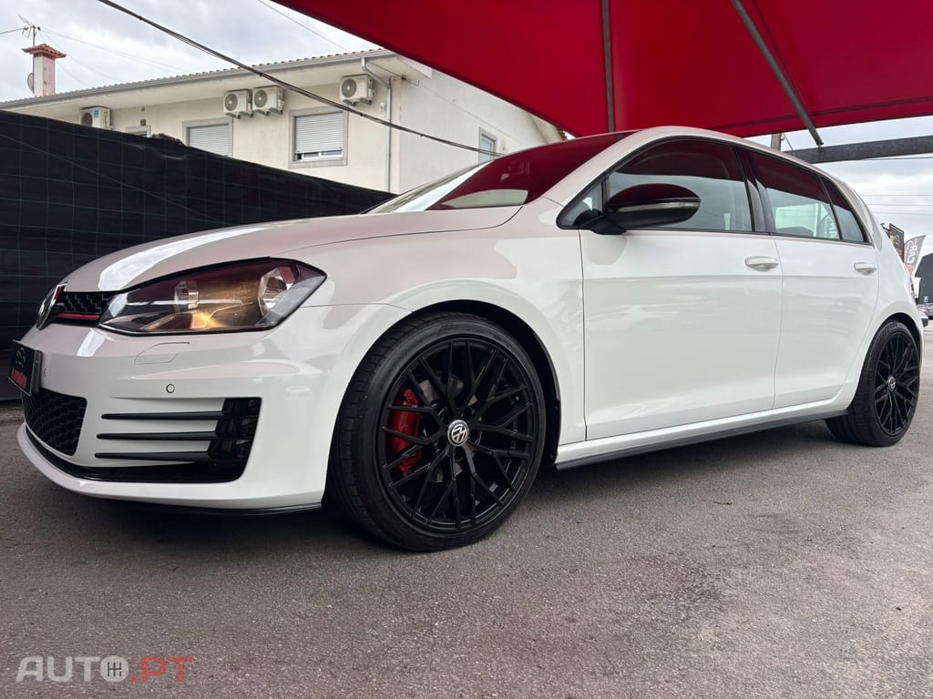 Volkswagen Golf 1.6 TDi Trendline