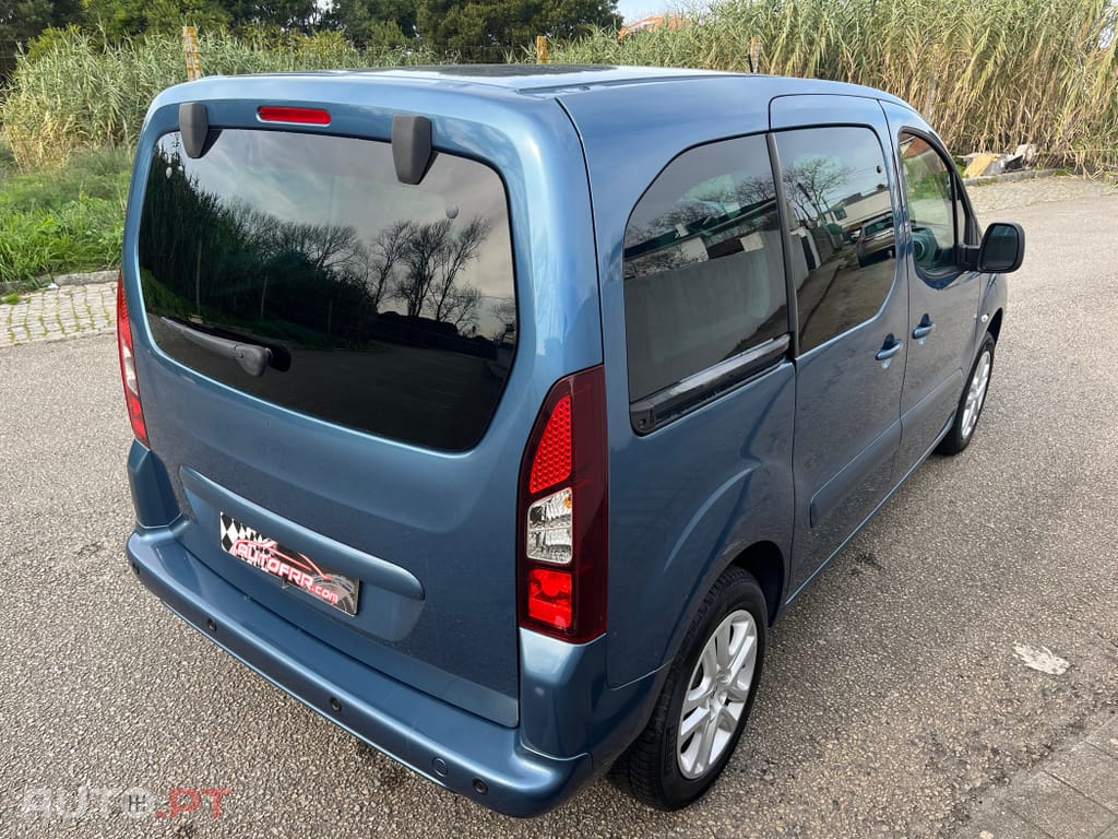 Peugeot E-Partner 50 kWh Premium Standard