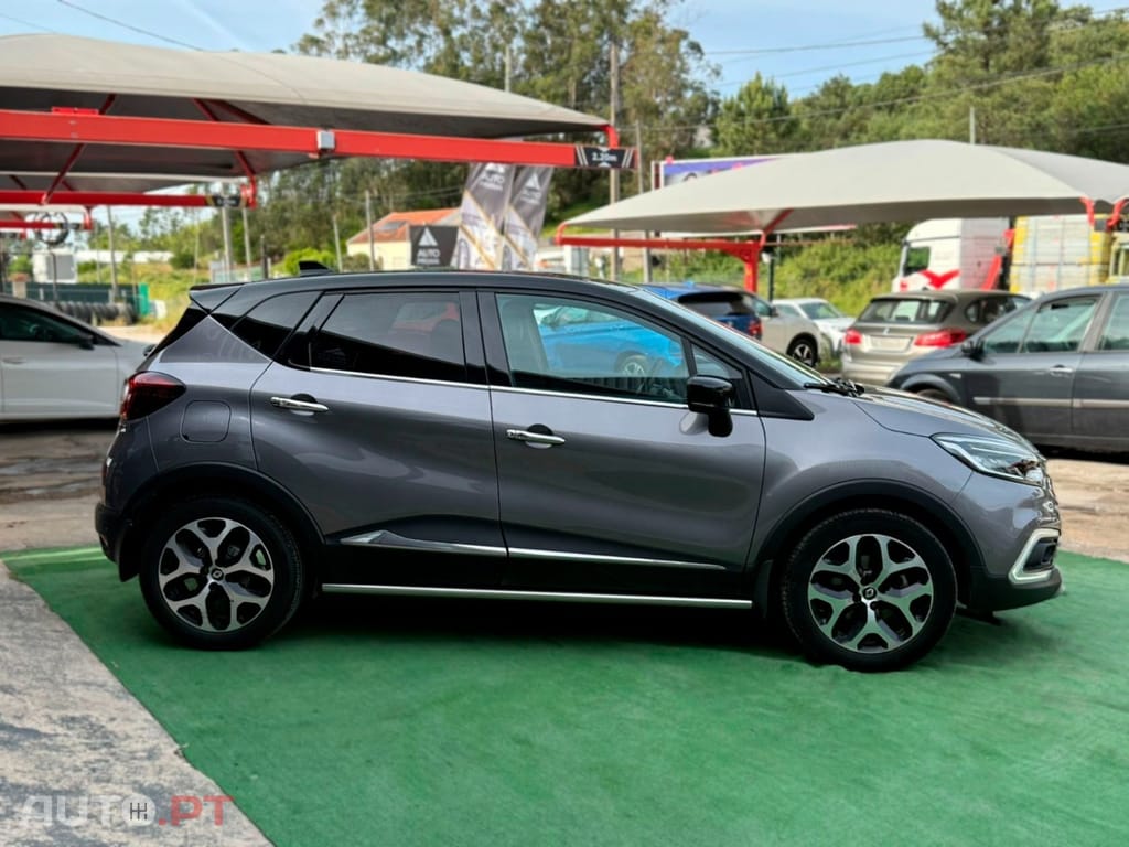 Renault Captur 1.2 TCe Initiale Paris