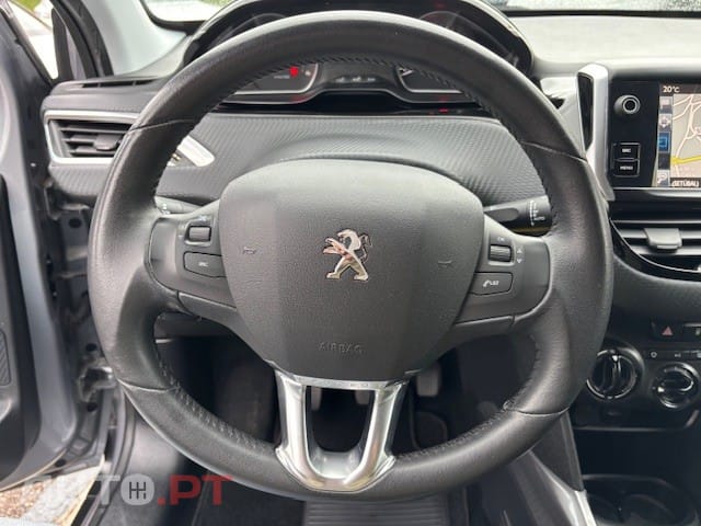 Peugeot 2008 1.6 BlueHDi Style