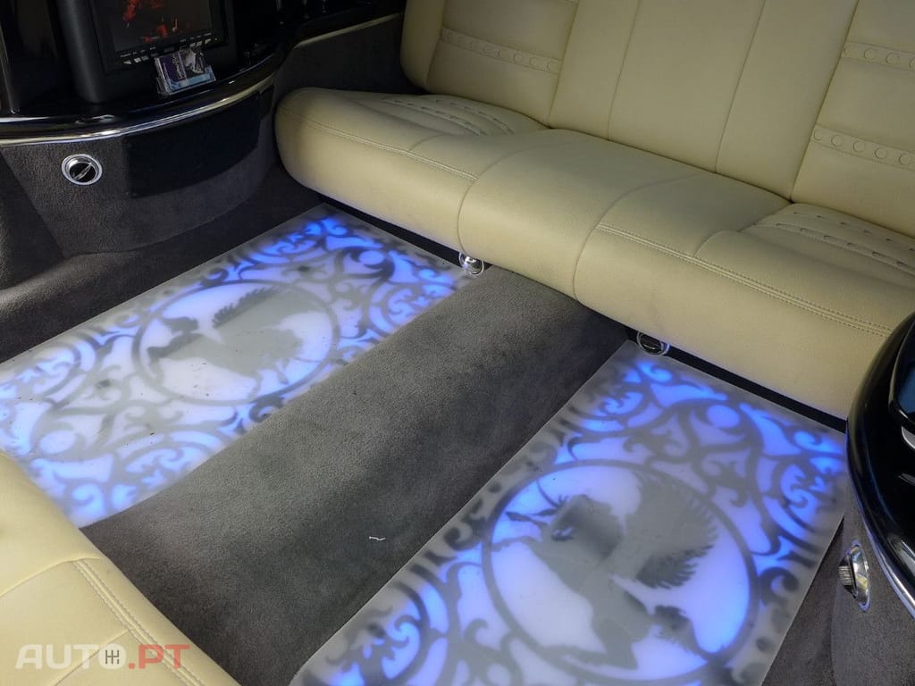 Lincoln Town Car Excalibur Stretchlimousine