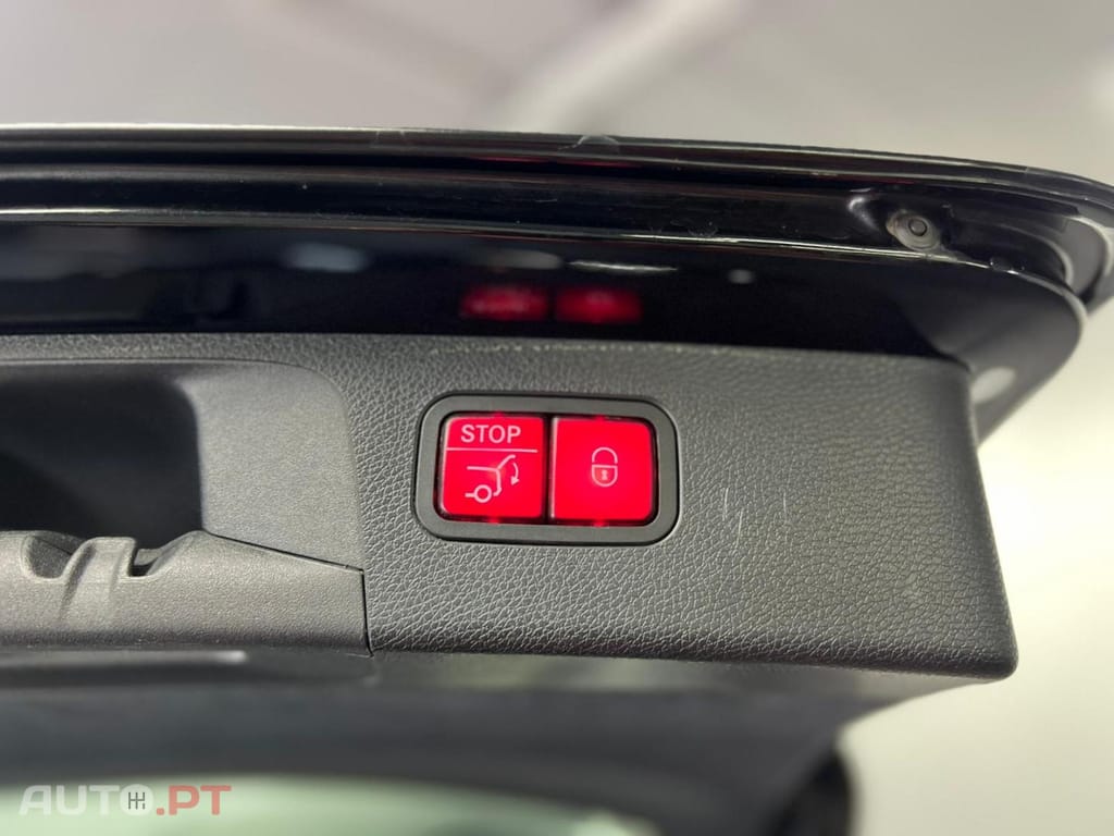 Mercedes-Benz E 300 e Station Auto