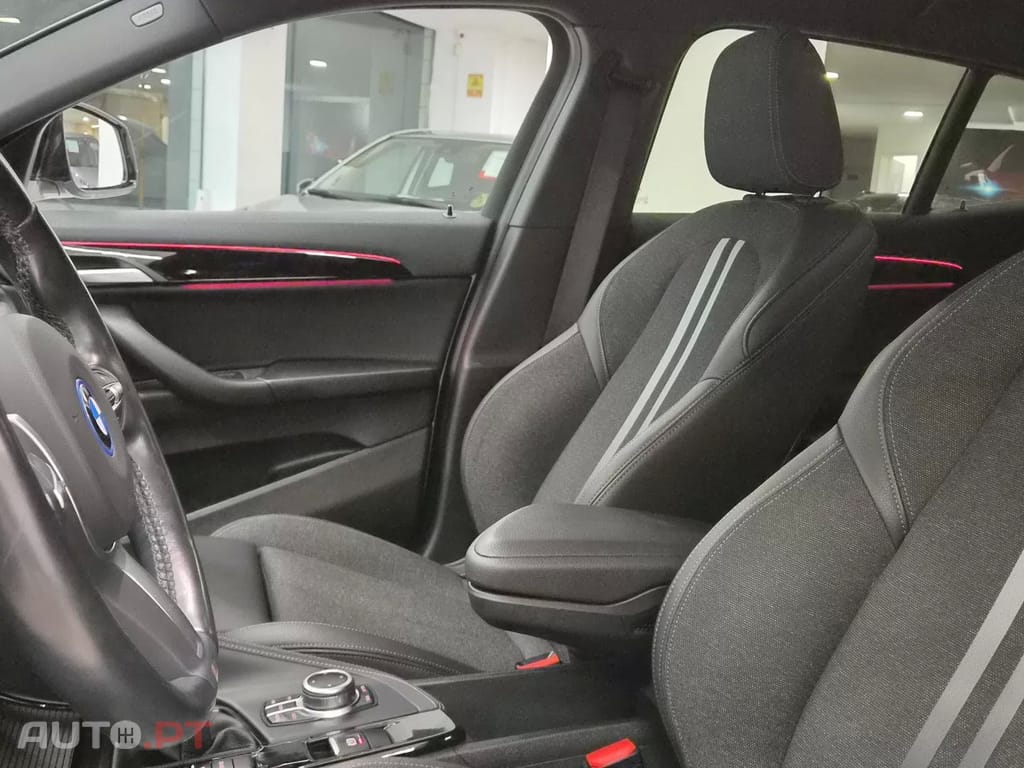 BMW X2 25 e xDrive Pack M