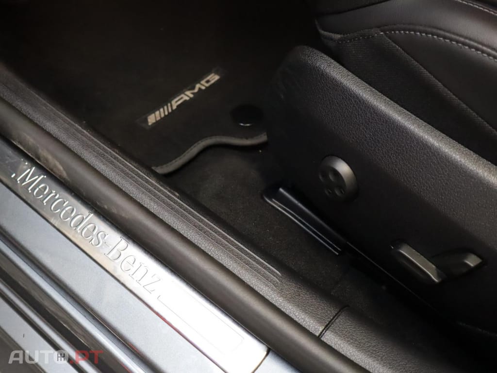 Mercedes-Benz C 300 e AMG Line