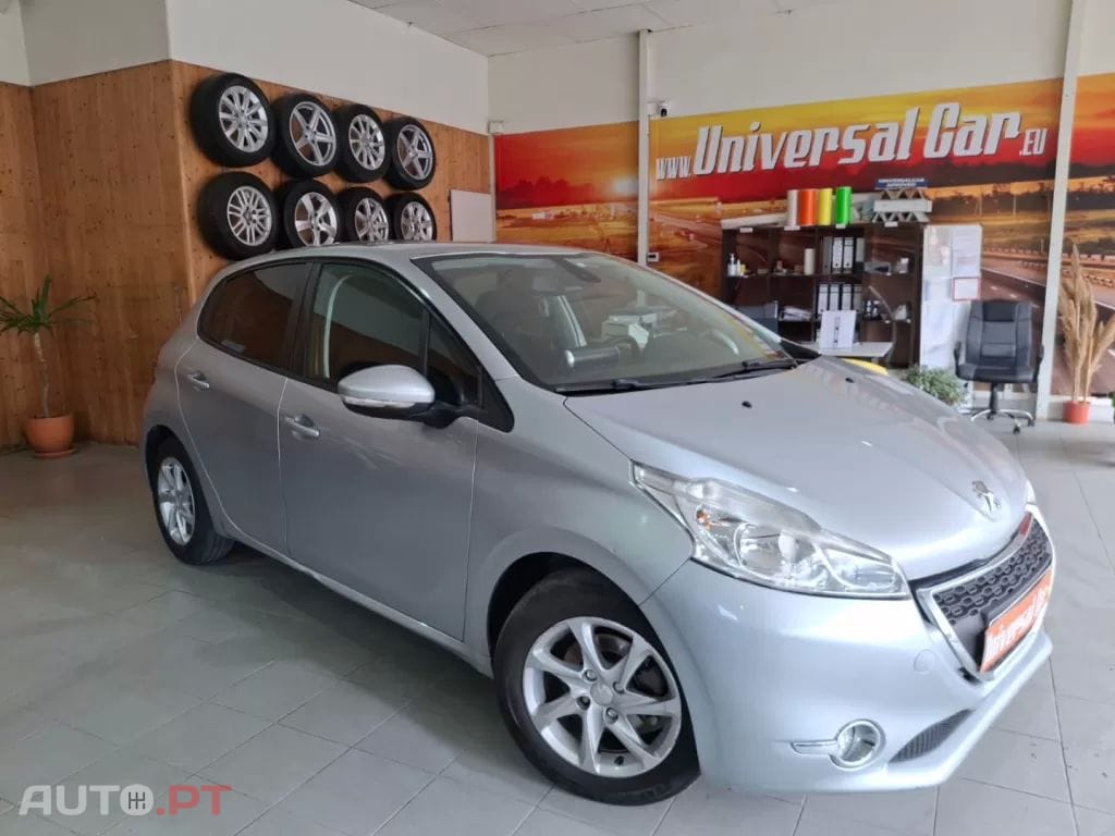 Peugeot 208 1.2 VTi Allure