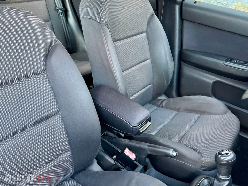 Audi A3 1.6 Attraction