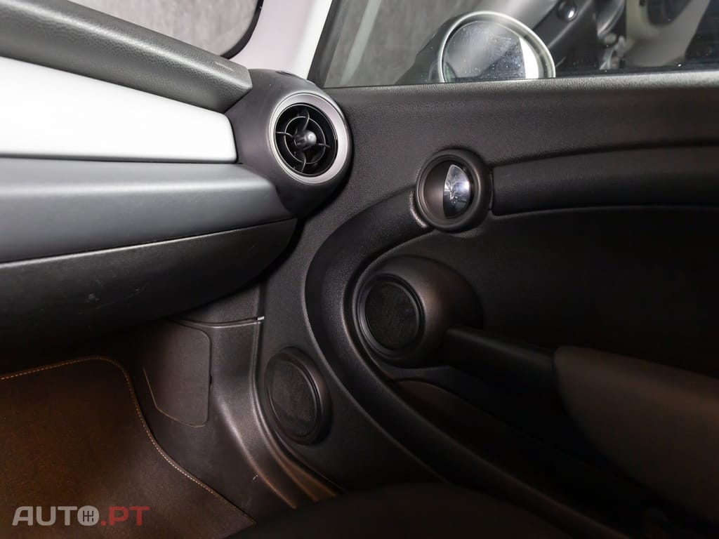 MINI Cooper One D