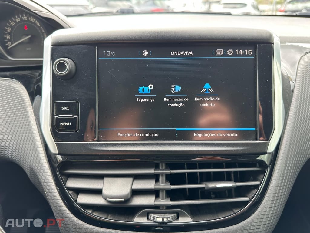 Peugeot 208 1.2 PureTech Signature