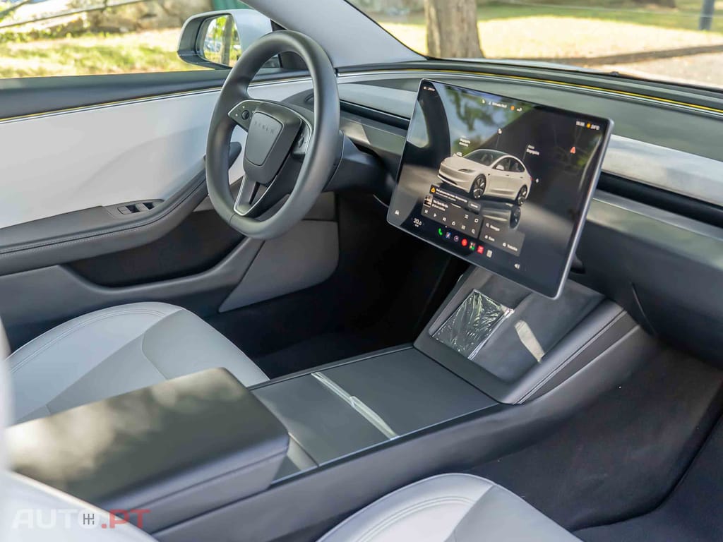 Tesla Model 3 Long Range Tração Traseira Premium