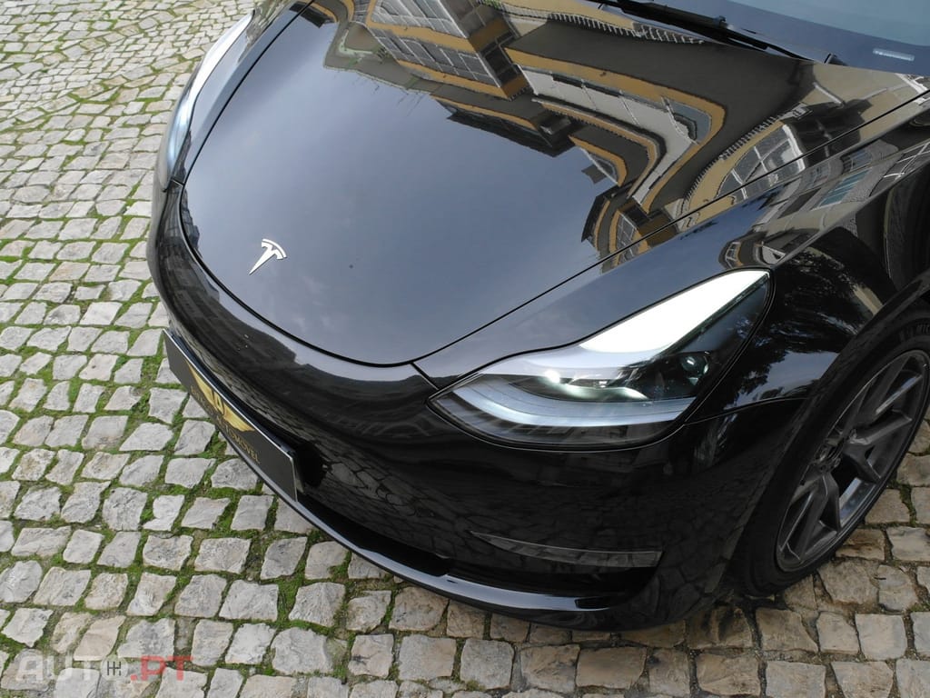 Tesla Model 3 Long Range Tração Traseira
