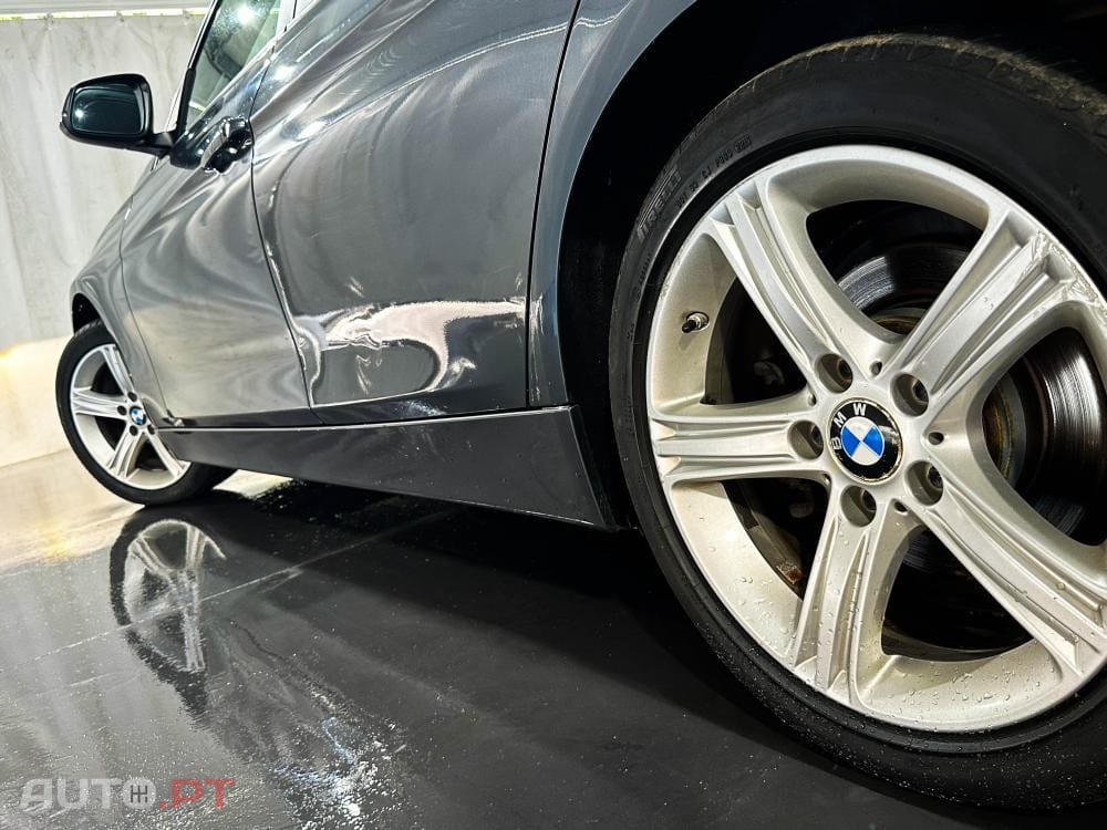 BMW 318 d Line Sport Shadow Auto