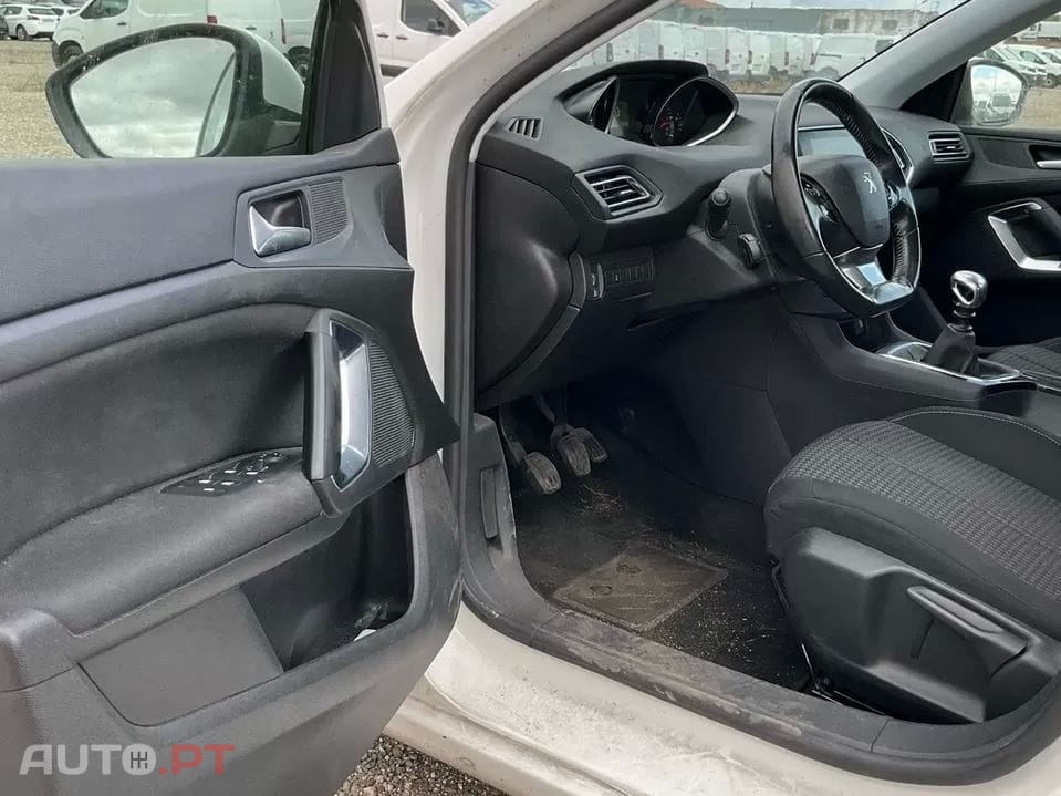 Peugeot 308 1.5 BlueHDi Active