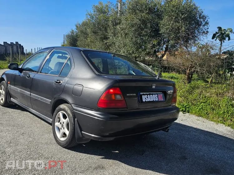 Honda Civic 1.4i Profile