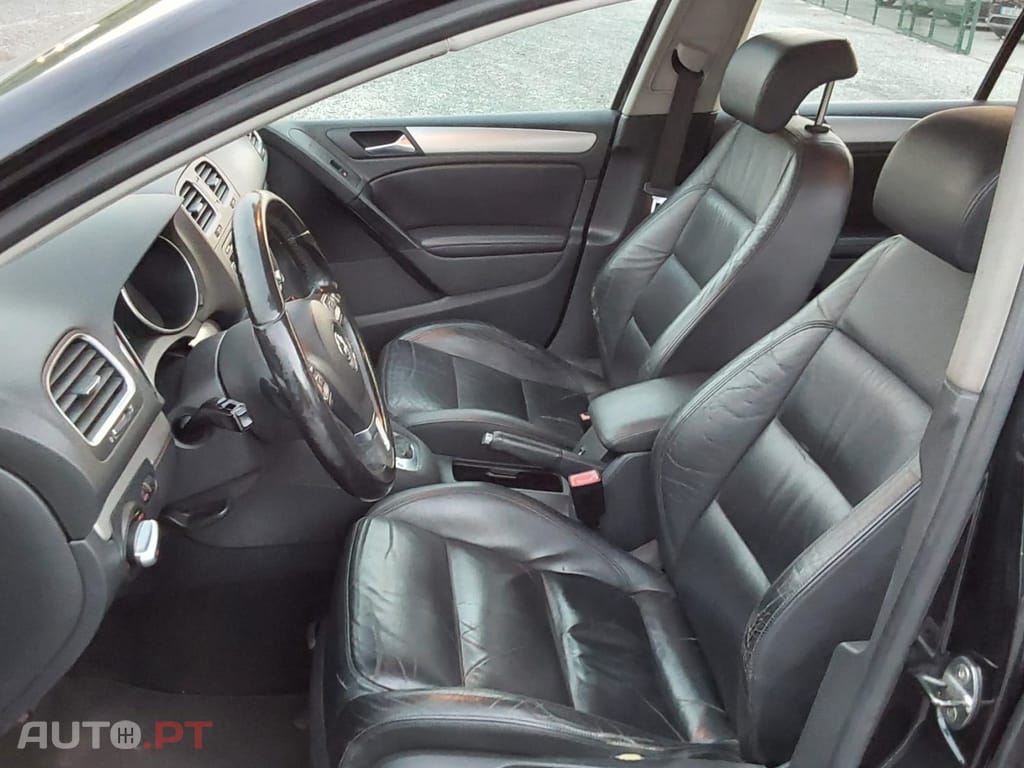 Volkswagen Golf 2.0 TDI Highline DSG