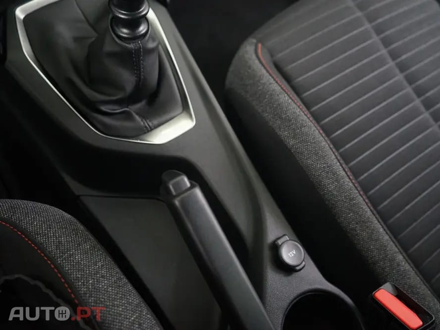 Peugeot 2008 1.2 PureTech Active