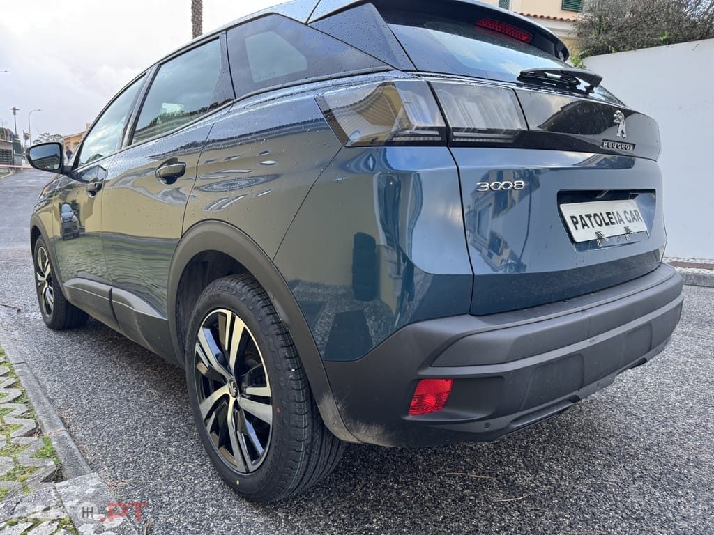 Peugeot 3008 1.2 PureTech Allure EAT8