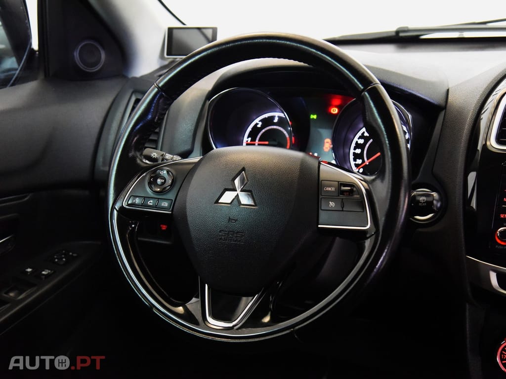 Mitsubishi ASX 1.6 DI-D Intense Black Edition