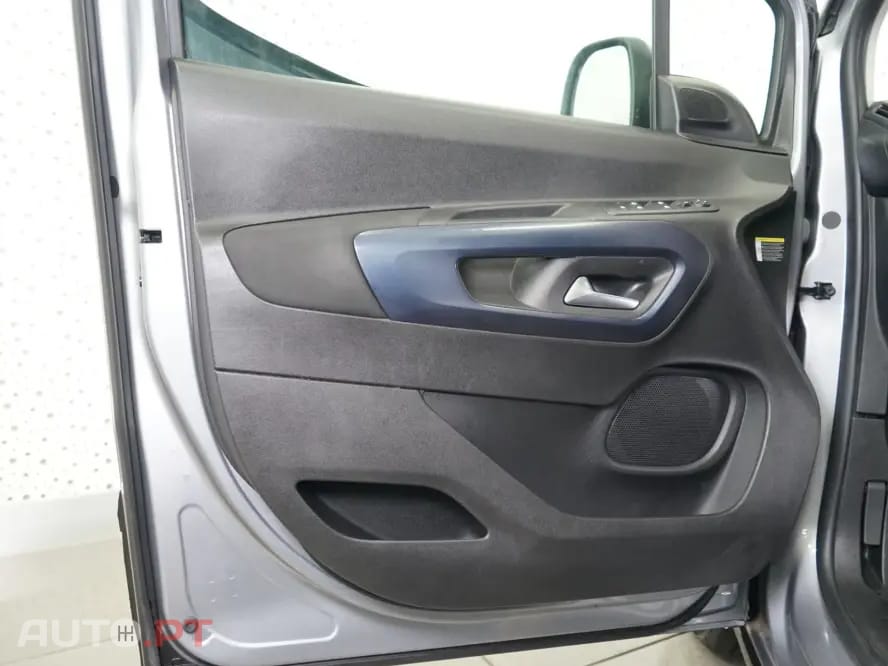 Peugeot Rifter 1.2 PureTech Allure