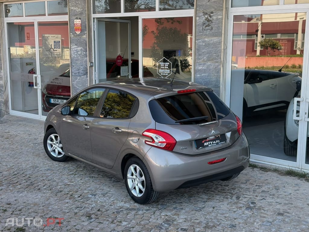 Peugeot 208 1.2 PureTech Access