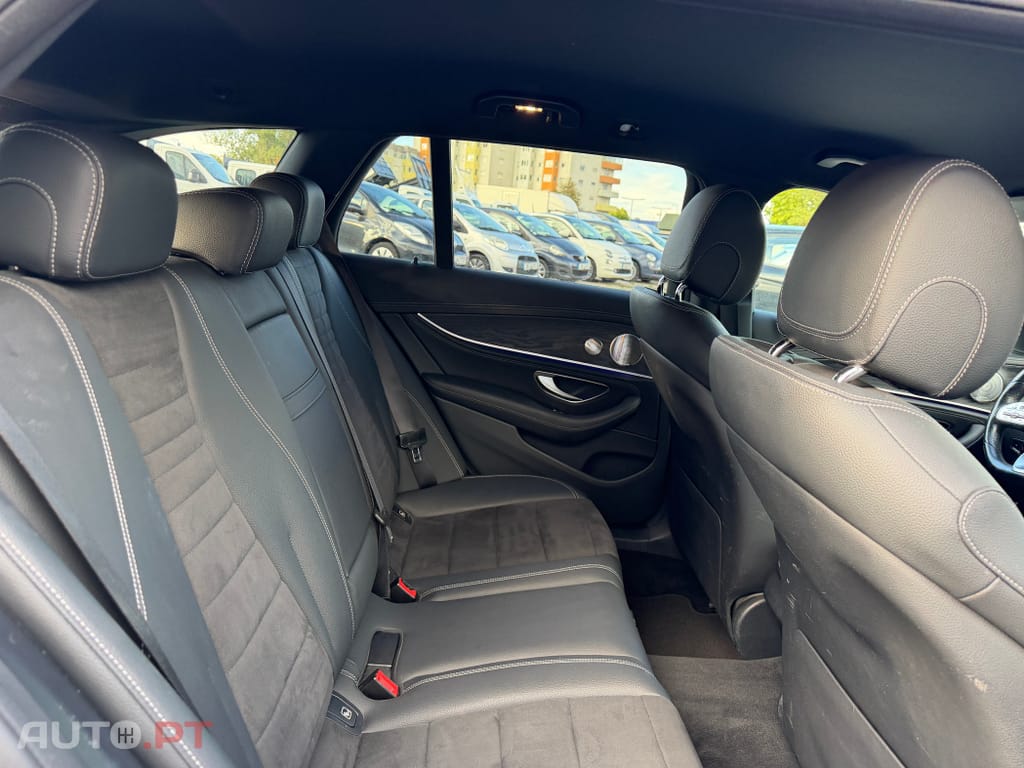 Mercedes-Benz E 300 de AMG Line