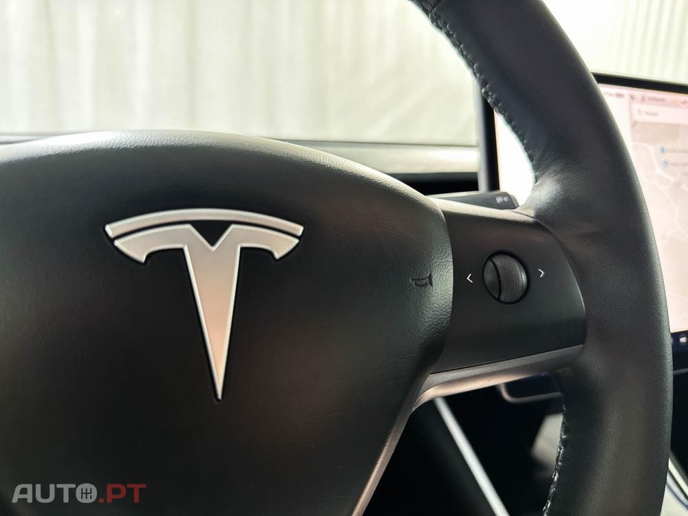 Tesla Model 3 Long Range Tração Integral