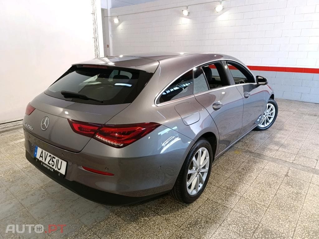 Mercedes-Benz CLA 250 e Shooting Brake Style Plus