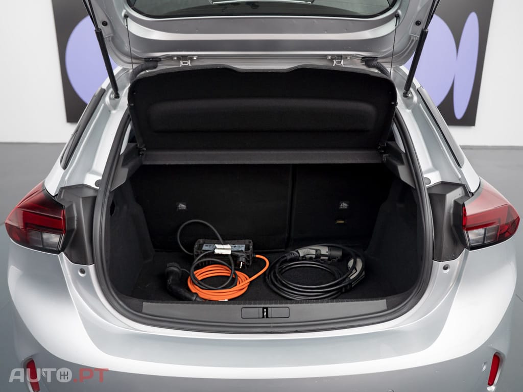 Opel Corsa-E Business