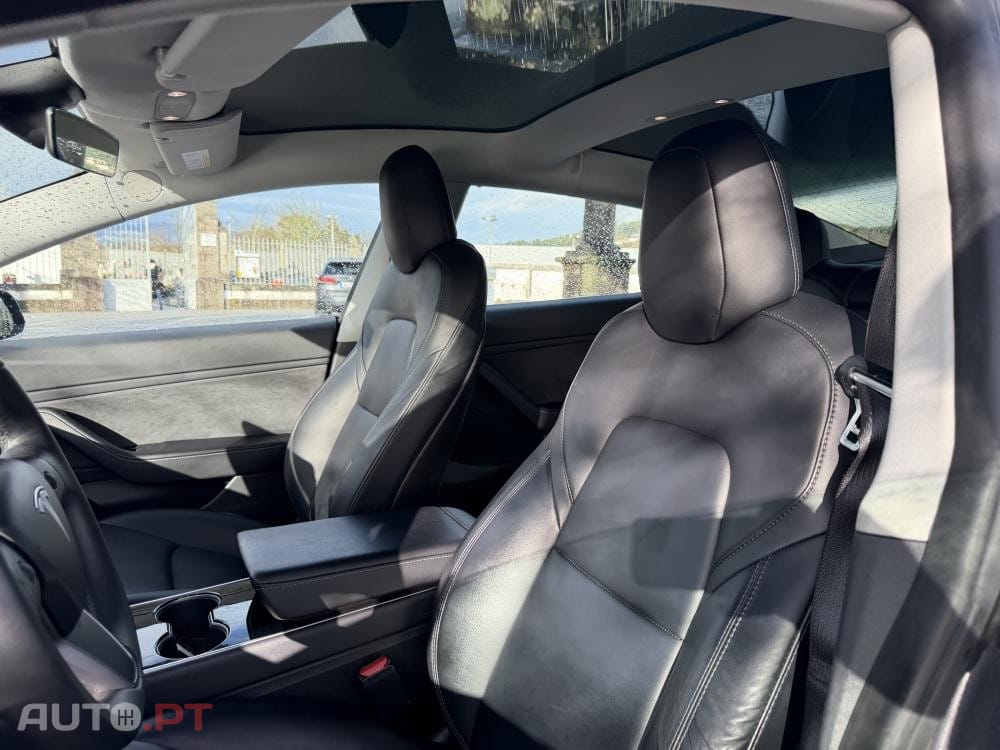 Tesla Model 3 Long Range AWD Dual Motor