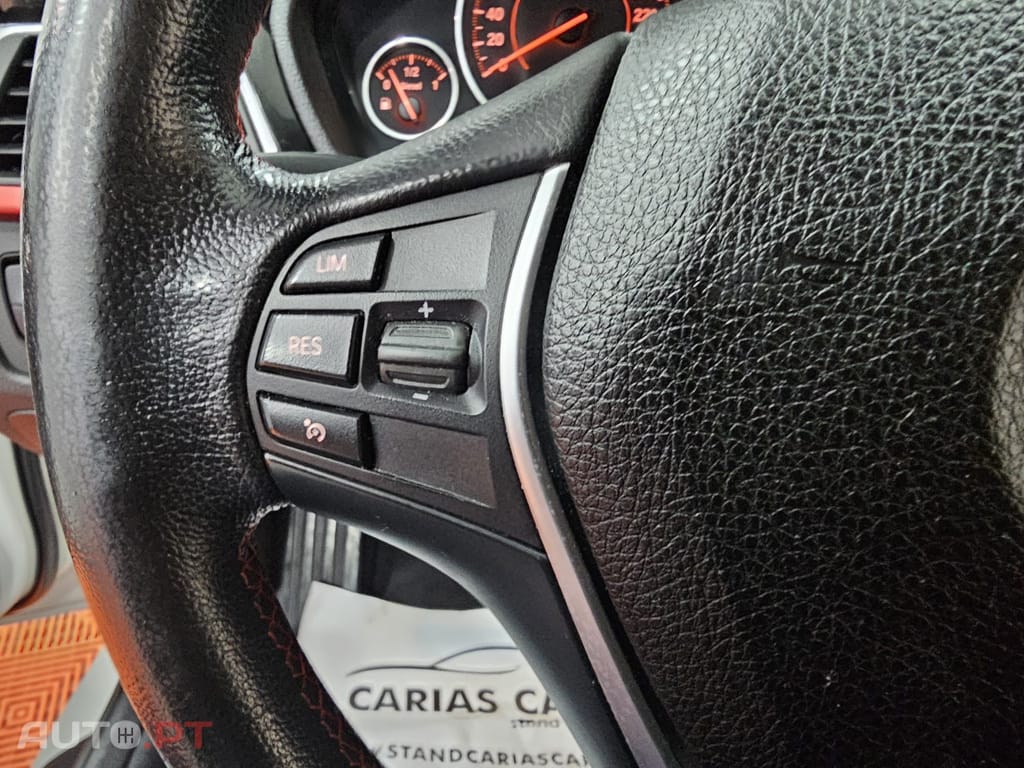 BMW 318 d Touring Line Sport Auto