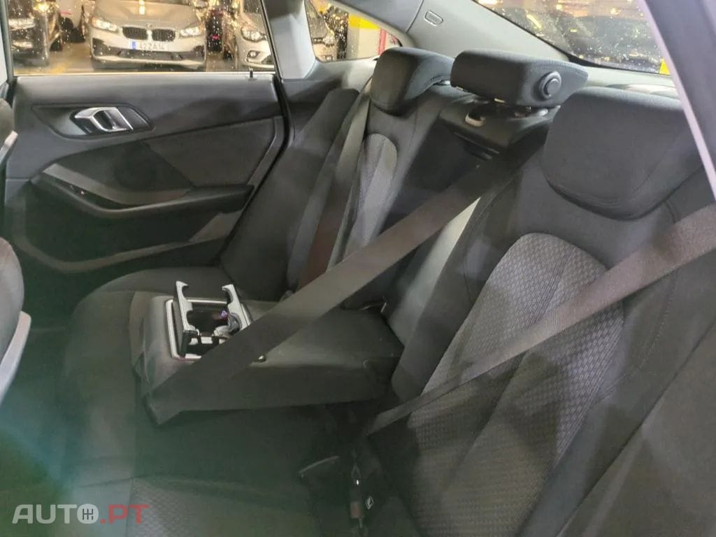 BMW 216 d Advantage