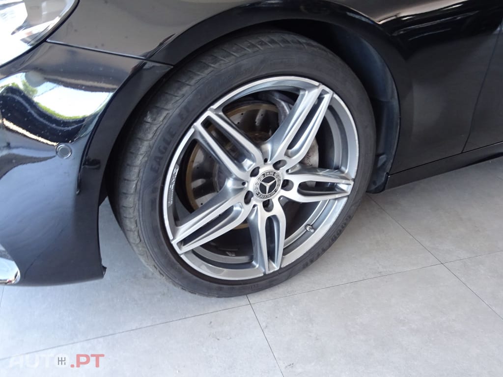 Mercedes-Benz E 220 D AMG Line 7L