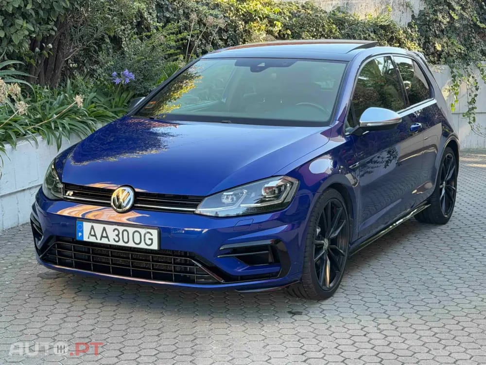 Volkswagen Golf R 4Motion (BlueMotion )