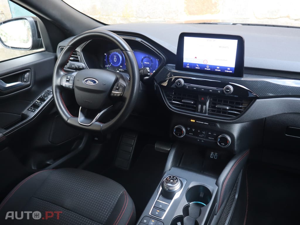 Ford Kuga 1.5 TDCi EcoBlue ST-Line Aut.