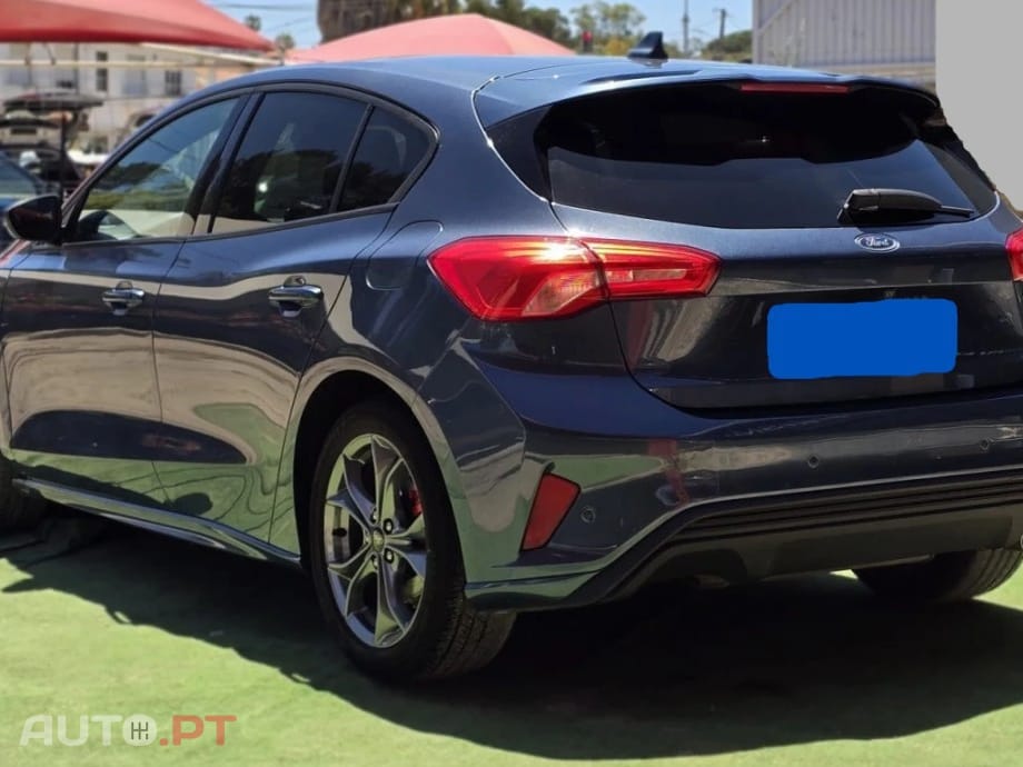 Ford Focus 1.0 EcoBoost ST-Line