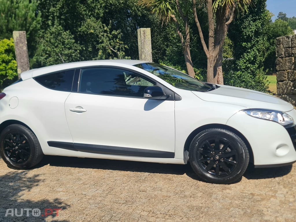 Renault Mégane Coupe 1.5 dCi Dynamique S