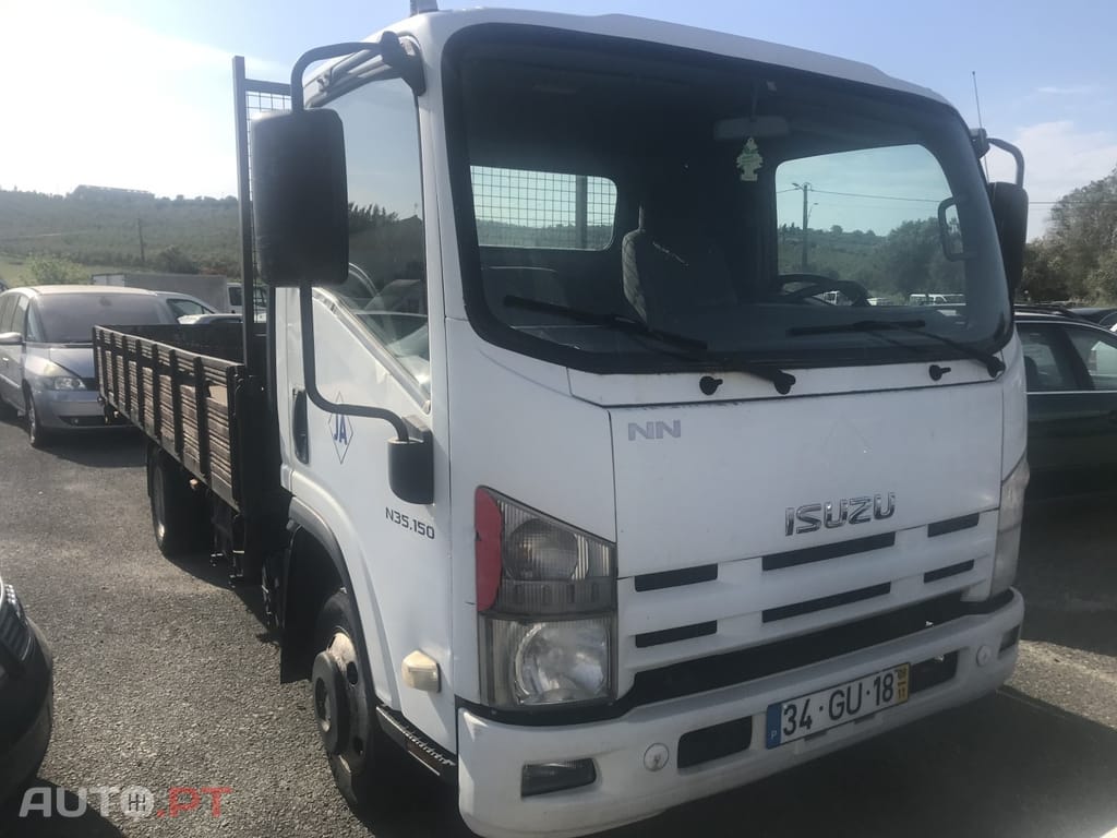 Isuzu Série N 3.0 D 150.35/28 Aut.