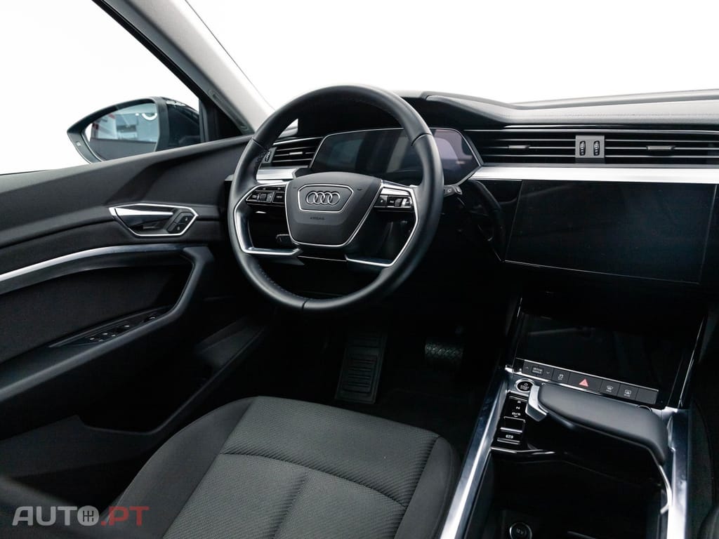 Audi E-Tron 50 quattro