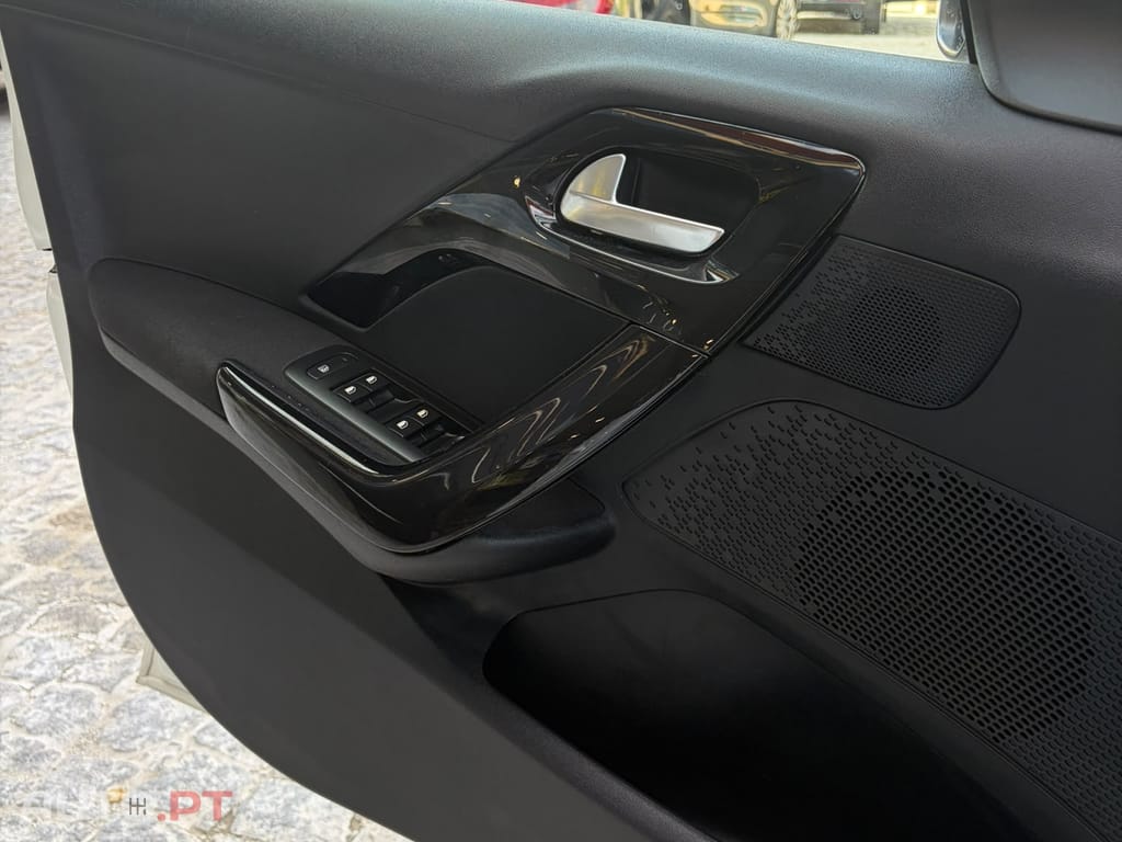 Peugeot 208 1.6 BlueHDi Allure