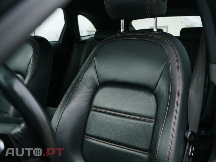 Jaguar F-Pace 2.0 i4D Portfolio Aut.