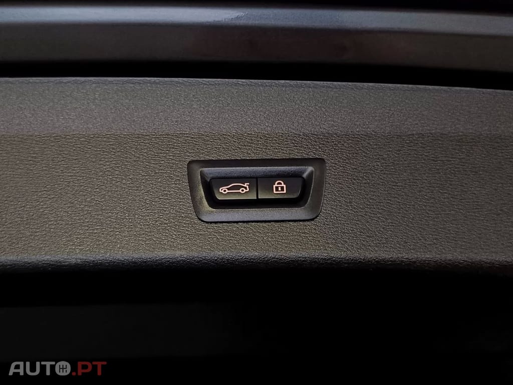 BMW X1 18 d sDrive Auto Pack M
