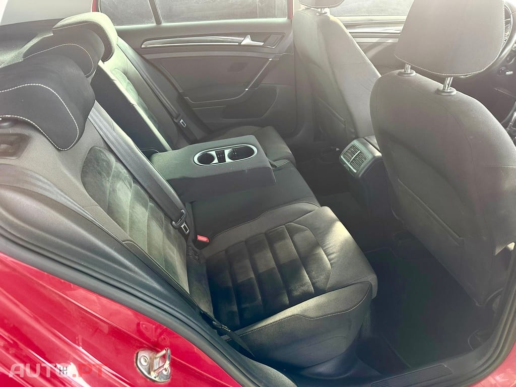 Volkswagen Golf VII R-Line