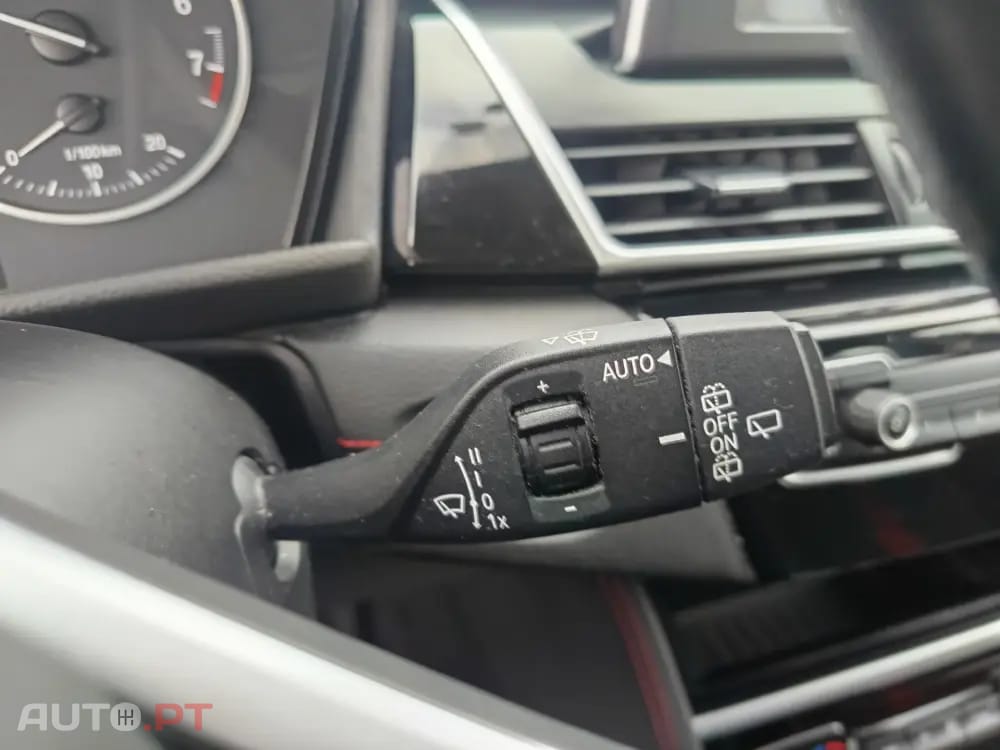 BMW 218 i Sport Line