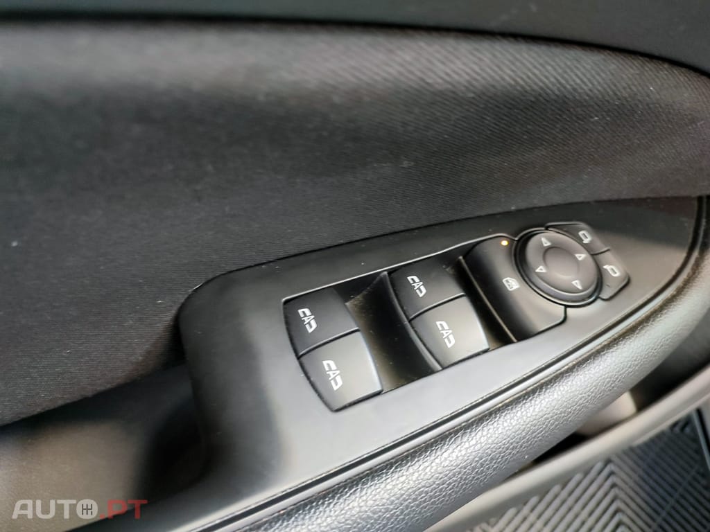 Opel Insignia 1.6 CDTI BUSINESS