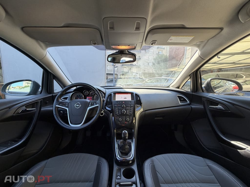 Opel Astra 1.6 CDTi
