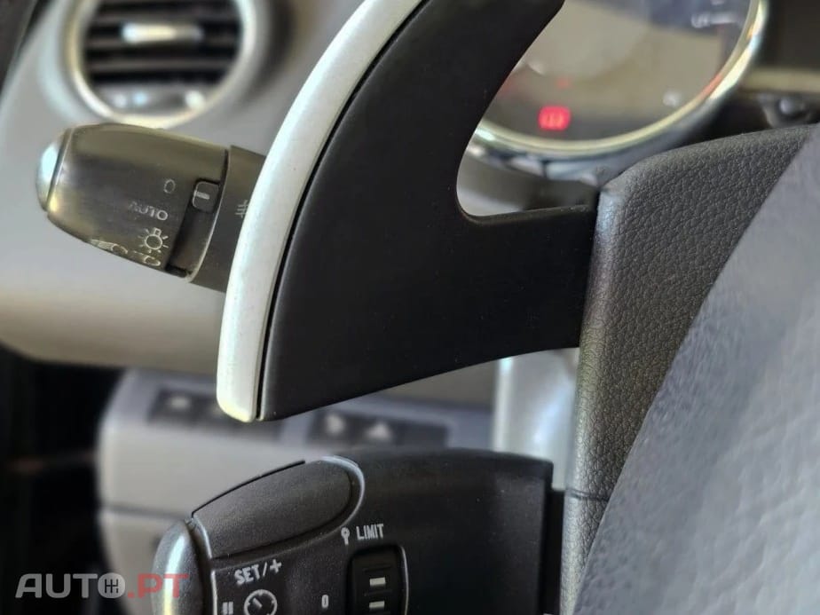 Peugeot 5008 1.6 e-HDi 7L Allure 2-Tronic