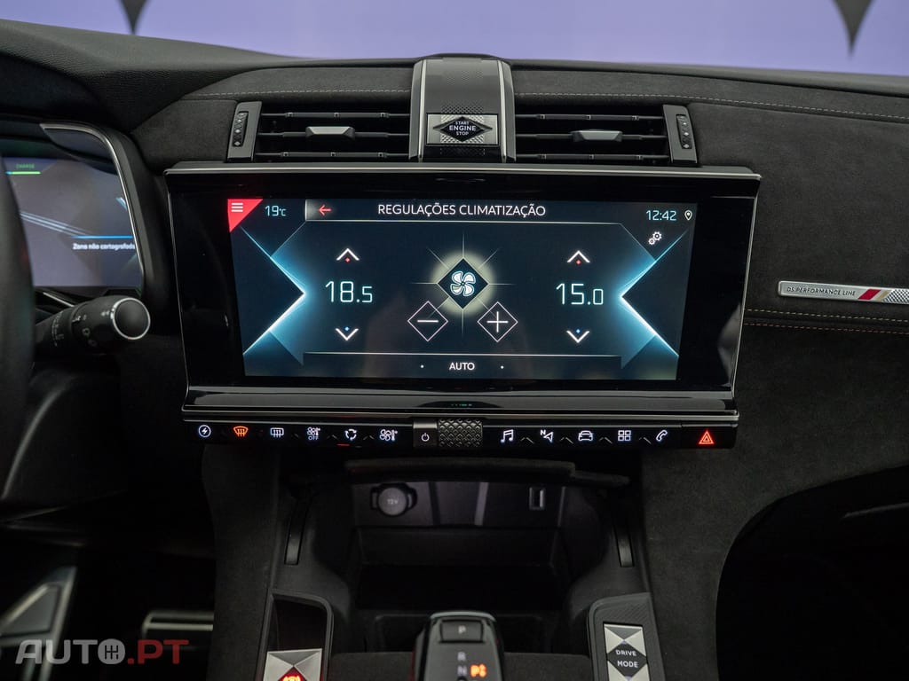 DS DS7 E-Tense Performance Line EAT8
