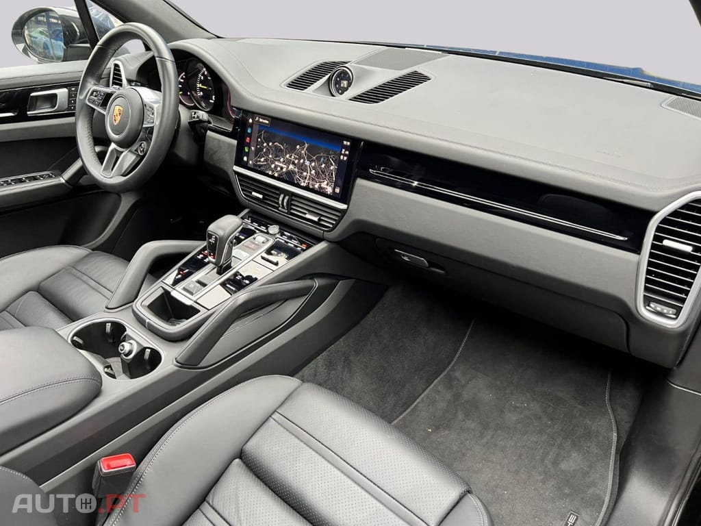 Porsche Cayenne I.V.A DEDUTÍVEL E-Hyb 
