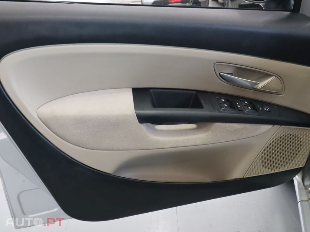 Fiat Linea 1.3 M-Jet Emotion