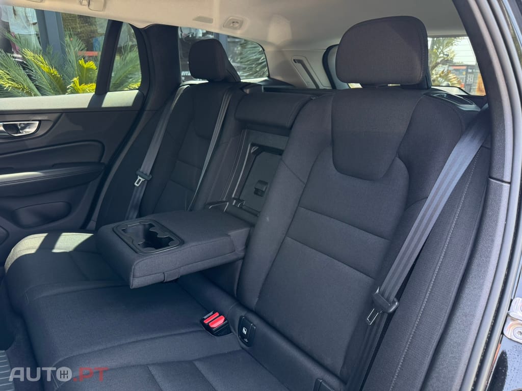 Volvo V60 2.0 T6 AWD TE Inscription Expression